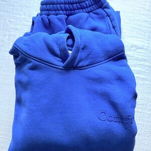 Comfrt Women's Blue Hoodie Set